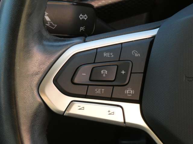 アダプティブクルーズコントロール！追従式で高速道路も安心です♪