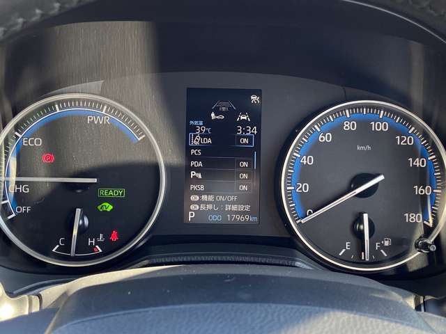 当社で整備の車両には4ヶ月の消耗品も含む無料保証と最長5年走行無制限の延長保証をオプションでご用意☆遠方のお客様はお近くのディーラーにて保証修理をお受けできます♪