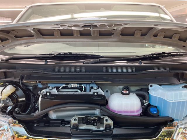 親切・丁寧な専門メカニックスタッフが応対！・車検・点検整備・事故等の修理などアフターサービスも安心。お車のカスタマイズもネクステージのサービススタッフまでご相談ください！