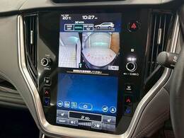 【カラーバックモニター】を装備しております。リアの映像がカラーで映し出されますので日々の駐車も安心安全です。