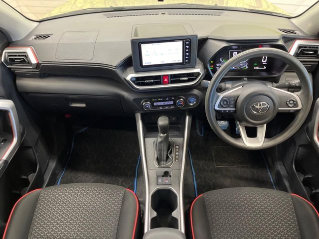 グループ総在庫数約30，000台！！全国の系列店からメーカー・車種問わずご紹介出来るので、あなたにピッタリのお車が見つかるはずです♪まずはお問い合わせ下さい☆