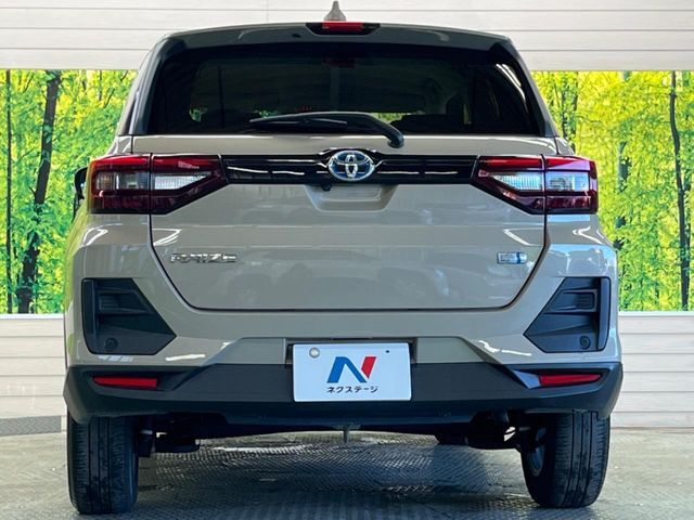 安心の最長10年・走行無制限保証（有償）をご用意。保証内容も充実はもちろん、無料点検＆オイル交換や、年中無休の全国・24時間ロードサービスも付帯されておりますのでご安心下さい。