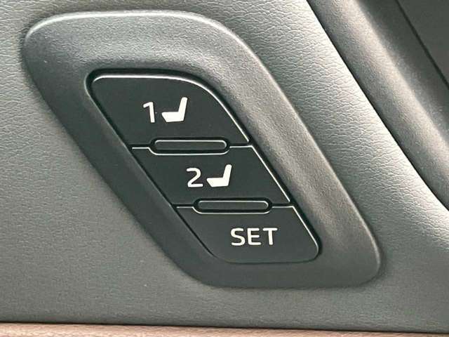 乗ってみればわかる運転のしやすさ！！自分に合ったシートアレンジにしませんか？運転席は使用感が少し出ますが、出来る限り綺麗にさせて頂いております！！
