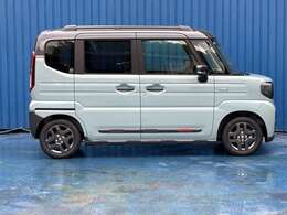 【有限会社クライス】です。当社のウリは中古車を中古と思わせない【業界トップクラスの仕上げ】が魅力です！！また、高価買取・アフターメンテナンス・自動車保険などお車に関わること、全てお任せください！！