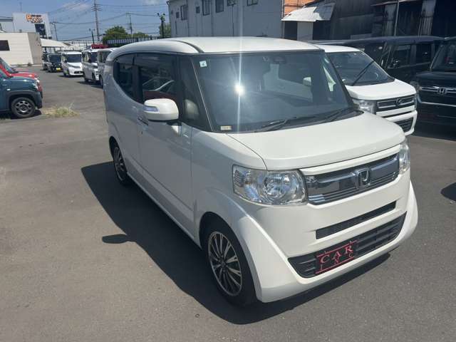 中古車をご購入するにあたって心配なアフターサービス。全国の整備工場・ディーラー様にて保証修理が可能です。保証料金も安心できる設定となっております。