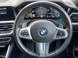 【シフトノブ】BMWの高性能オートマチックは、ATセレクトレバーを左側に倒すことで、通常の「D」から「S」（スポーツ）または「M」（マニュアル）へと切り替えが可能です。