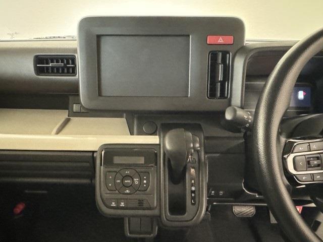 届出済未使用車とは、登録済みでなおかつ使用していない車のことを指します！ナンバー登録はしてあるものの、実際には使用されず保管しているケースが多く、必要最低限の走行しかしていないお車です♪