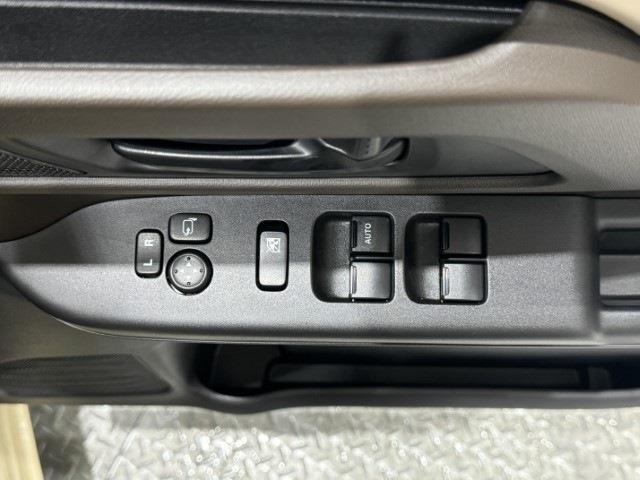 当店は地域密着型企業です！お車の販売は「愛知県・三重県・岐阜県・静岡県」に限定させていただきております。誠に勝手ながら、ご理解とご協力を賜りますようお願い申し上げます。