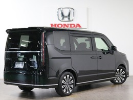 斜め後ろの画像です。