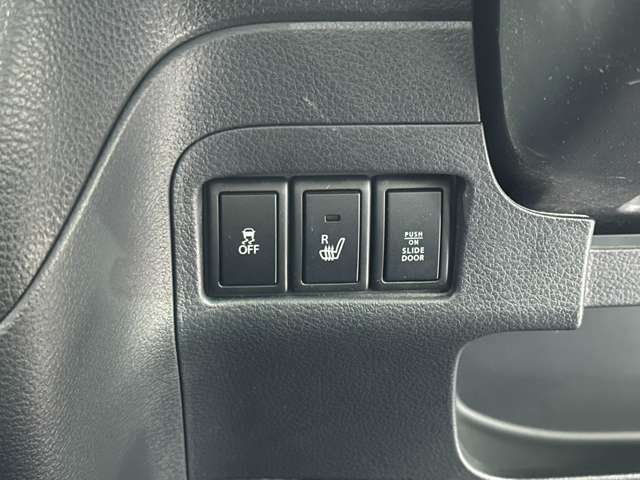 シートヒーターついています。