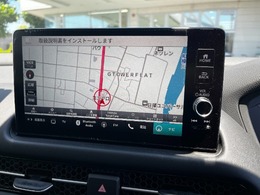 純正ナビげーションは設置性もよくデザインもよし☆