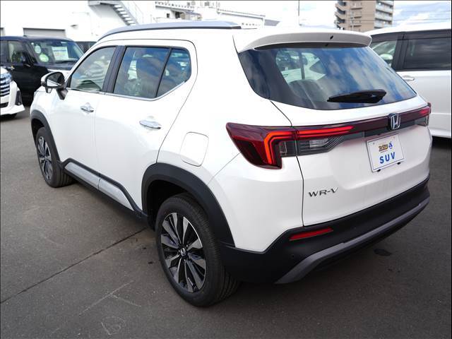 運転するのに必須なのが保険への加入です。常時、保険専任スタッフがいますので入替や見直し、分からない事何でもご相談下さい。