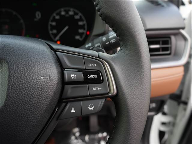 万が一の事故レッカーや、車検も土日もOKな1時間車検と皆様のニーズにお応えします！代車も40台以上完備で事故や故障も即時対応致します。