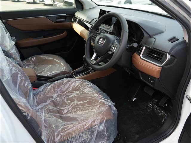 オールメーカー人気車種が勢ぞろいしているアベカツ自動車でドキドキ・わくわくの車探しをしてみてみませんか？？