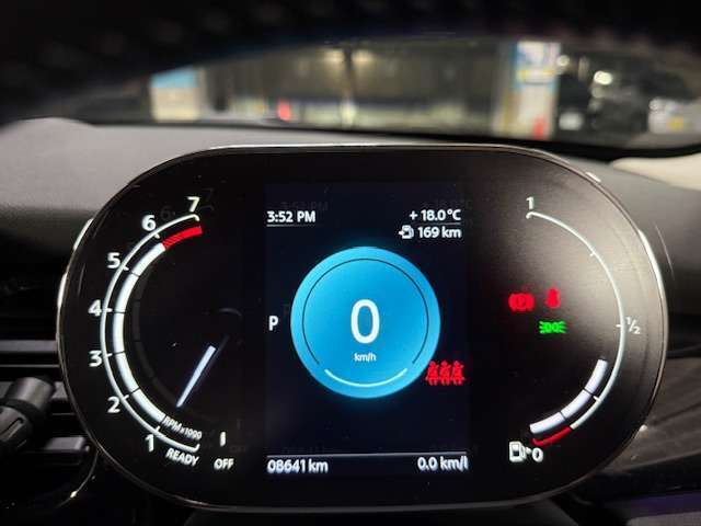 実走行9000キロ！！もちろん都内使用車となります