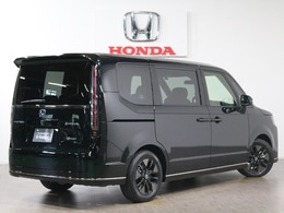 斜め後ろの画像です。