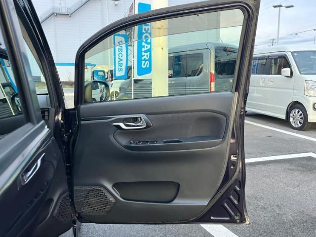 「この車の写真をもっと見たい」「状態が気になる」「この装備はついている？」どんな小さな疑問でもお気軽にお問い合わせください！