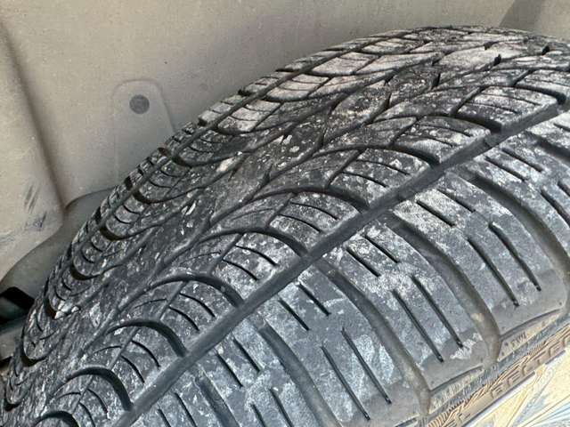 他にも在庫約30台前後取り扱いしています！！在庫にない車両（注文販売）も可能ですので是非お問合せ下さい！！