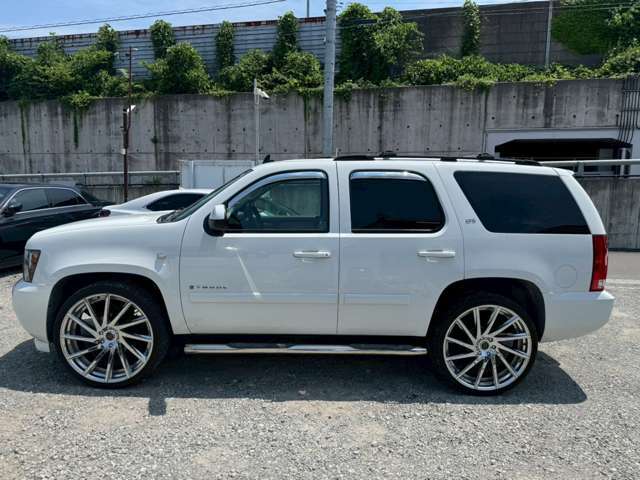 他にも在庫約30台前後取り扱いしています！！在庫にない車両（注文販売）も可能ですので是非お問合せ下さい！！