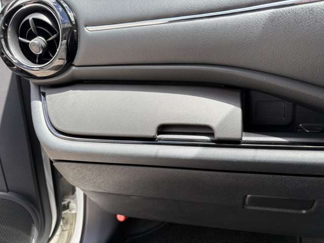 自社整備工場・自社積載車も完備！購入後のサポートもおまかせ下さい！