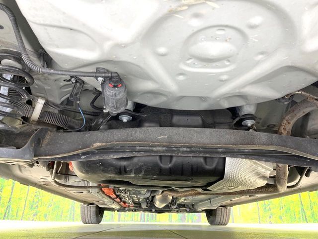 下回りがきれいなうちに、防錆加工の施工がオススメ。降雪地域はもちろん、沿岸部にお住いの方や、趣味でマリン・ウィンタースポーツをされる方にご好評いただいております。