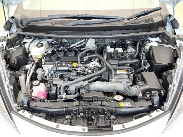 親切・丁寧な専門メカニックスタッフが応対！・車検・点検整備・事故等の修理などアフターサービスも安心。お車のカスタマイズもネクステージのサービススタッフまでご相談ください！