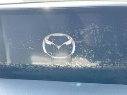 【純正ナビ】人気の純正ナビを装備。オーディオ機能も充実しており、Bluetooth接続すればお持ちのスマホやMP3プレイヤーの音楽を再生可能！毎日の運転がさらに楽しくなります！！