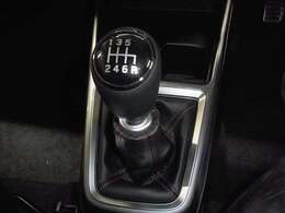 遠方（九州、沖縄除く）のお客様でも陸運局に持ちこまずに名義変更可能ですので店頭納車の場合は余計な諸費用も頂いておりません。遠方陸送納車も格安にてご納車可能です☆自走の場合は交通費相当でお届けも可能です