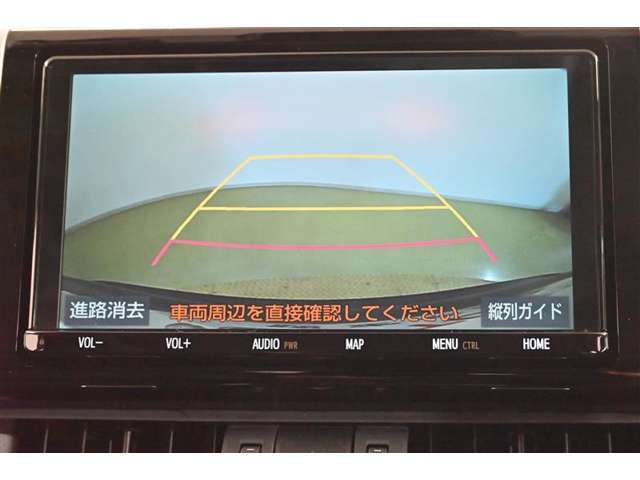 バックガイドモニター付きです。後方の安全確認に非常に便利です。