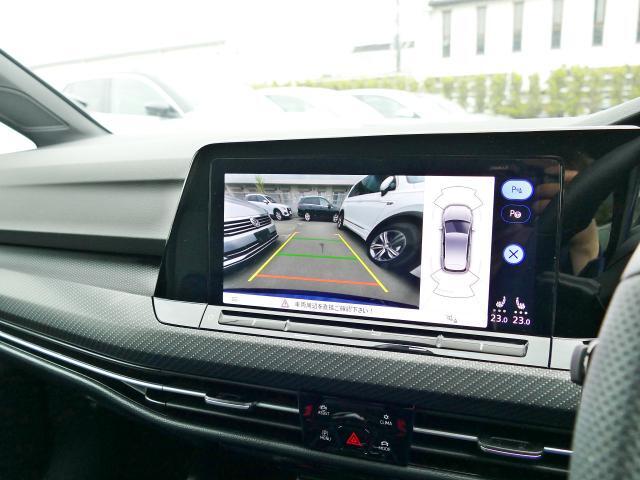 前後パークセンサーとリアカメラ装備で車庫入れも安心です。