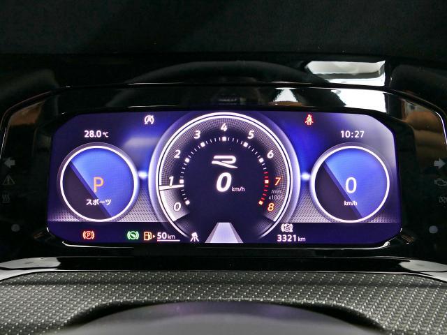 ナビ情報や様々な情報を表示できるDigital　Cockpit　Proを装備！