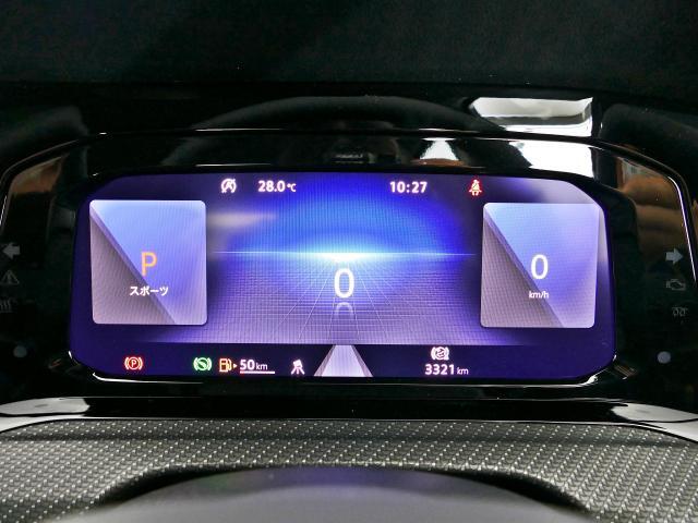 ナビ情報や様々な情報を表示できるDigital　Cockpit　Proを装備！