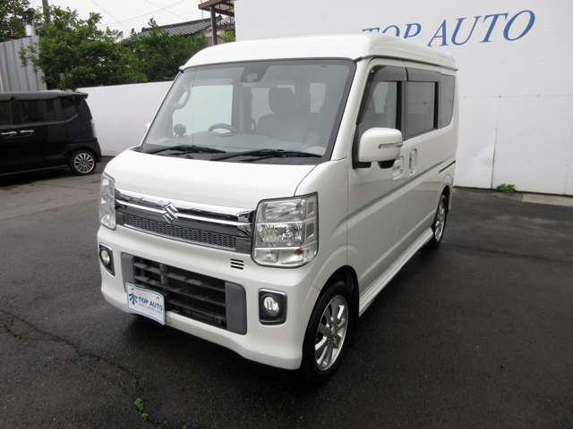 【軽自動車・軽スライド・軽バン・軽ワゴン専門店】各車輛ジャンルごとに4つの展示場からなる関東最大級の大型展示場！
