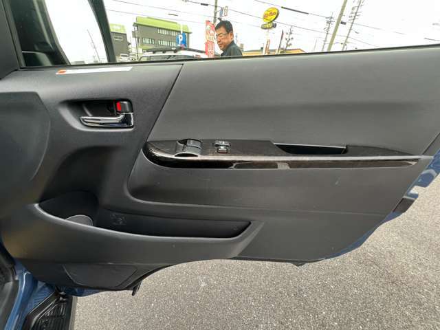 TEL　0568-68-6188　オートローン最長120回まで可能　LINEID　＠987bncjp　LINEにて車両の詳細やお写真ををお送りできます！お気軽にお問合せ下さい！