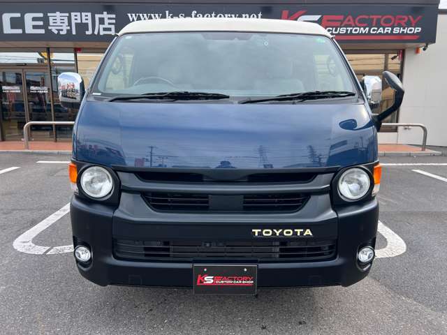 他の車両も多数在庫中！ハイエース　コンプリートカー　パーツ販売　　福祉車両　キャンピングカー　　ローダウン　リフトアップなど様々なカスタムが可能です。車中泊　アウトドア