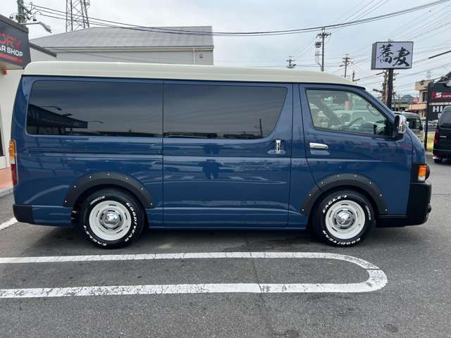 KSファクトリーハイエース名古屋店ハイエース専門店　ハイエース　コンプリートカー　パーツ販売　　福祉車両　キャンピングカー　　ローダウン　リフトアップなど様々なカスタムが可能です。車中泊　アウトドア
