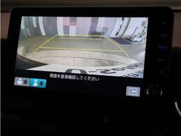 【バックカメラ】後退時も安心。リバース連動で画面が切り替わるのでとっても便利。