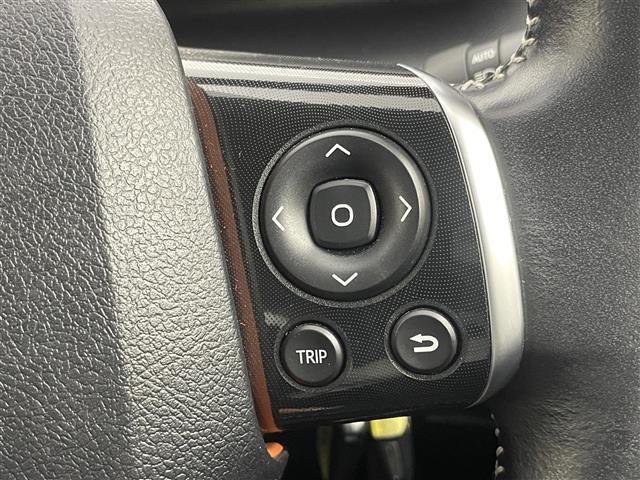 【運転席操作部】快適なドライブを楽しむための機能が装備されています！運転席から触れるので、使いやすいです！除菌プランいれていただくと、さらに清潔で安心していただけます！
