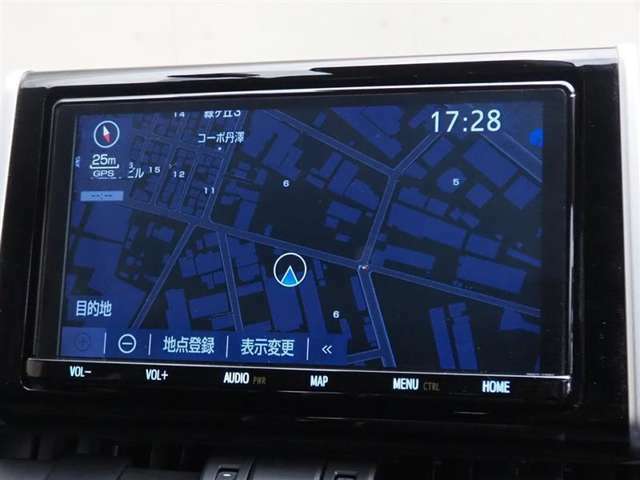 トヨタ純正フルセグチューナー・Bluetooth付ナビ装着車です。