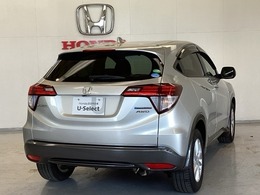 【Honda認定中古車 U-Select】　は3つの安心をお約束します。　1　Hondaのプロが整備した安心。 2　第三者機関がチェックした安心。　3　購入後もHondaが保証する安心。