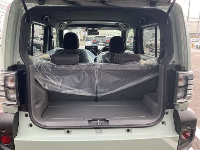 大容量のラゲッジルーム！たくさん荷物を載せれます☆