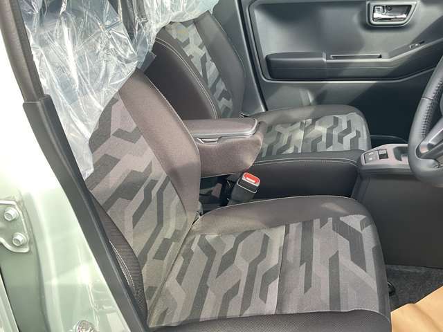 乗り降りのしやすい快適な室内空間です☆