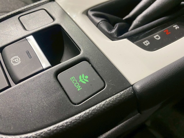 エコモードスイッチで省エネ運転もできます。