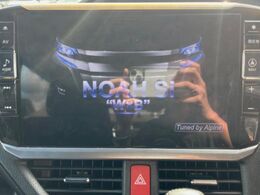 【BIG-X11インチナビ】人気の大画面BIG-Xナビを装備。専用設計で車内の雰囲気にマッチ！ナビ利用時のマップ表示は見やすく、テレビやDVDは臨場感がアップ！いつものドライブがグッと楽しくなります♪