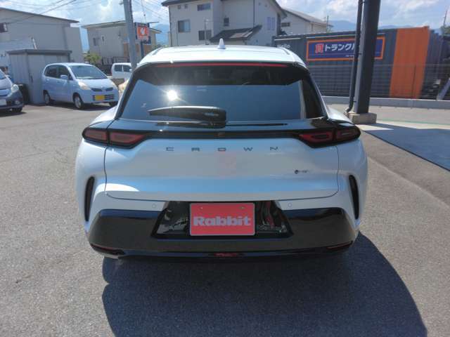 納車前に100項目以上の徹底整備を行ってから、お客様へ納車いたします。納車前整備での部品代など費用はいただきません。