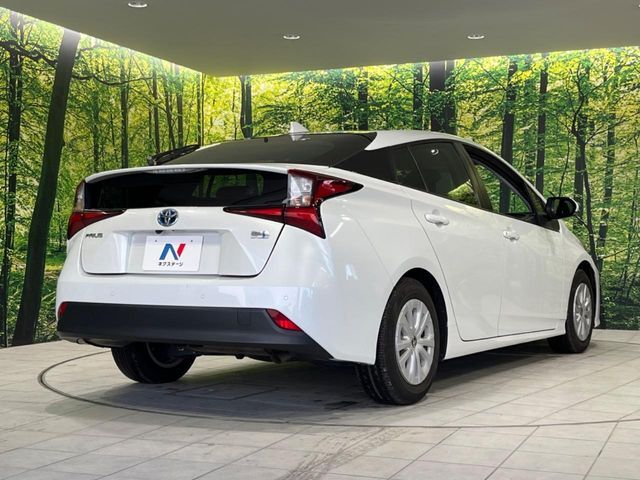 ☆全国のネクステージからお取り寄せが可能※！遠方の店舗に展示してあるクルマが気になる場合も、最寄りの店舗でご覧いただくことが可能です！是非私たちに要望をお聞かせください！※別途費用