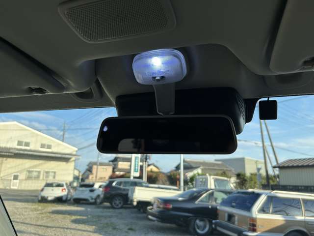 この度はRifeez（リフィーズ）春日部店の在庫車輌をご覧いただきまして、誠にありがとうございます。＜無料TEL＞0078-6003-189306までお電話にてお気軽にお問合わせください！