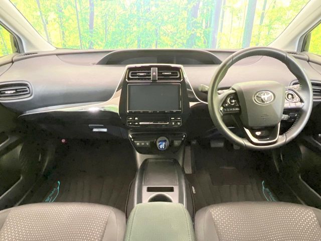 グループ総在庫数約30，000台！！全国の系列店からメーカー・車種問わずご紹介出来るので、あなたにピッタリのお車が見つかるはずです♪まずはお問い合わせ下さい☆