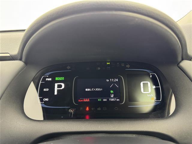 【スピードメーター】メーターがシンプルで見やすく運転しやすいですね！