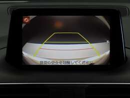 バックカメラ装備です☆狭い場所での運転をサポートします♪